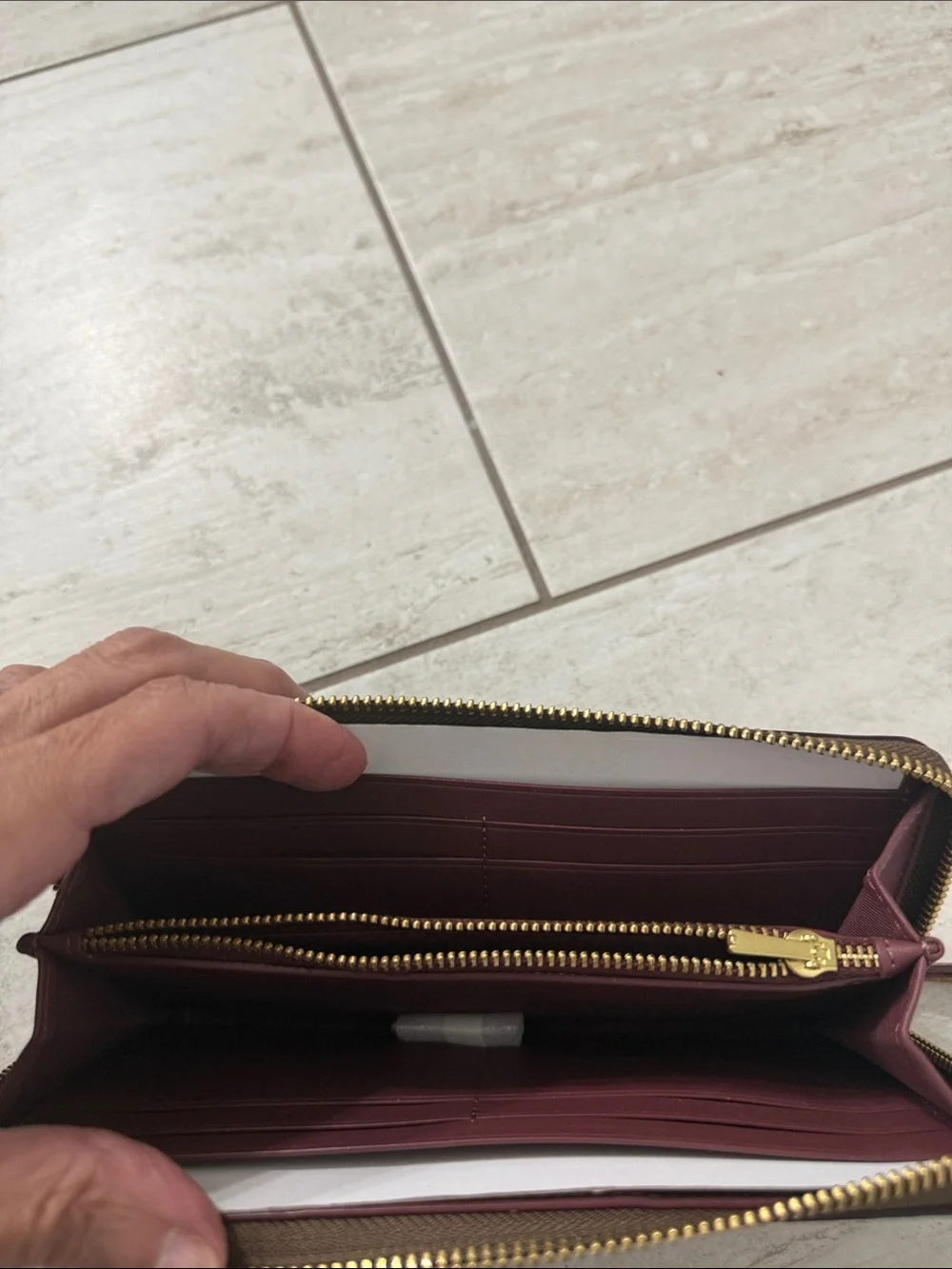 Coach Brown Signature Canvas Zip Wallet with tan caramel Leather Accent ..new